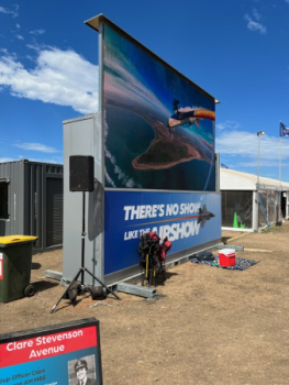 DR17 AIRSHOW